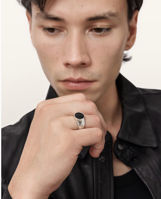 Noir Ring
